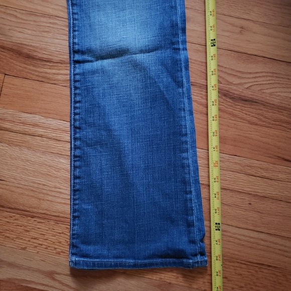 Express Stella bootleg medium wash size 8R Jeans - Picture 10 of 11